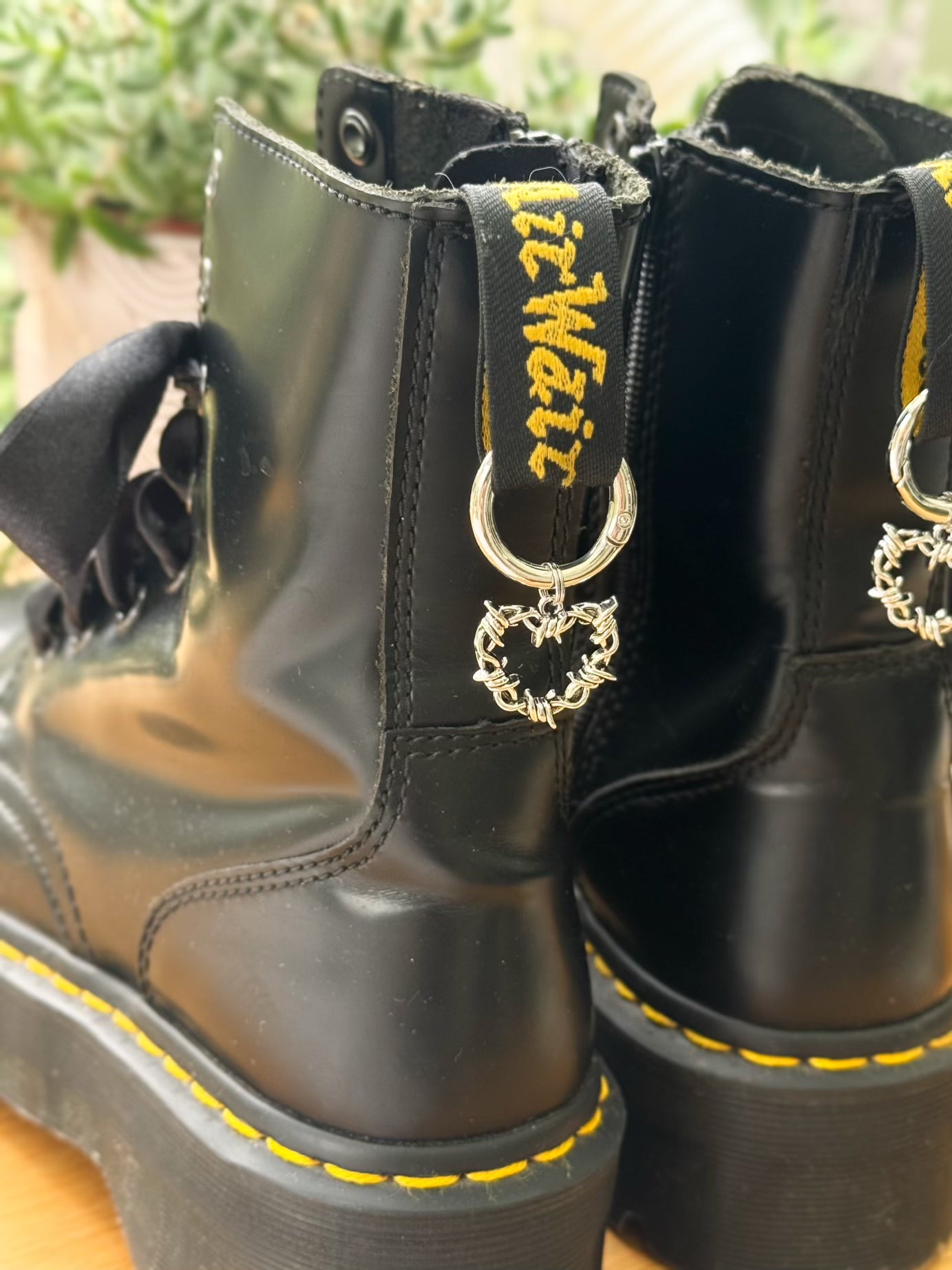 Barbed Wire Heart Boot Charms