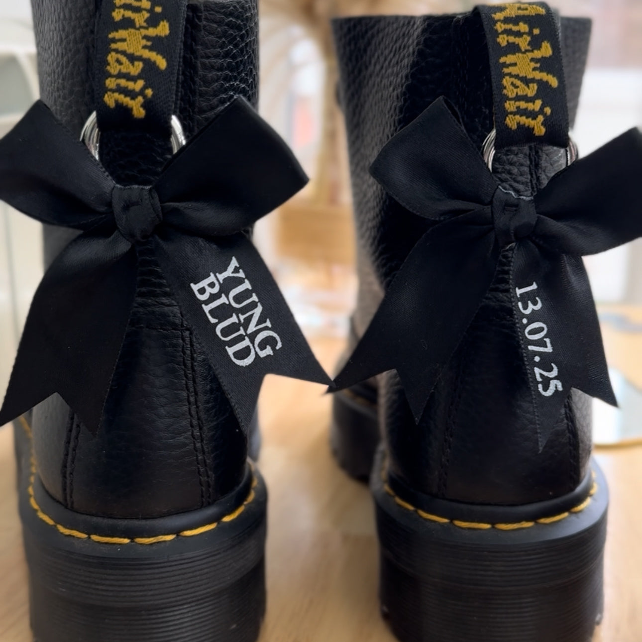 Yungblud Tour Bows - Doc Bow Charms