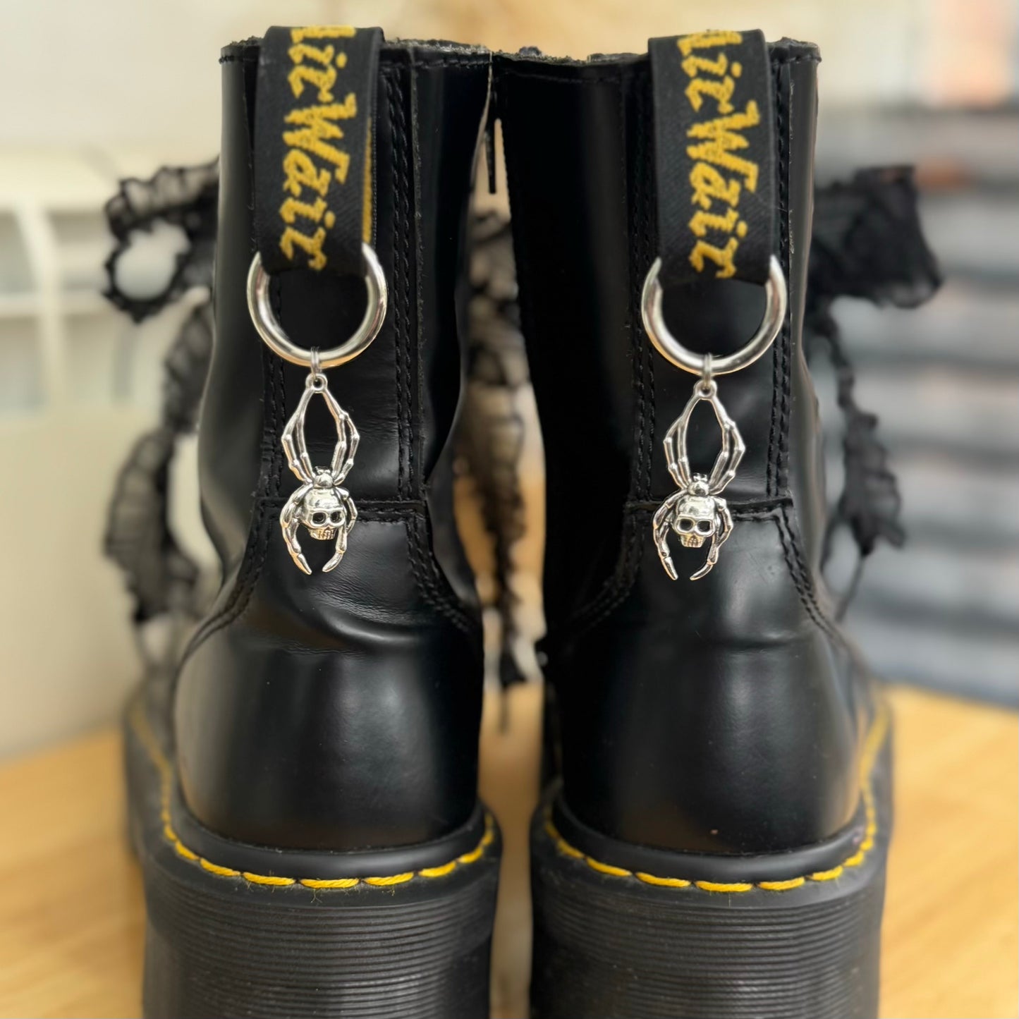 'Memento Mori' Skull Spider Charms for Dr. Martens