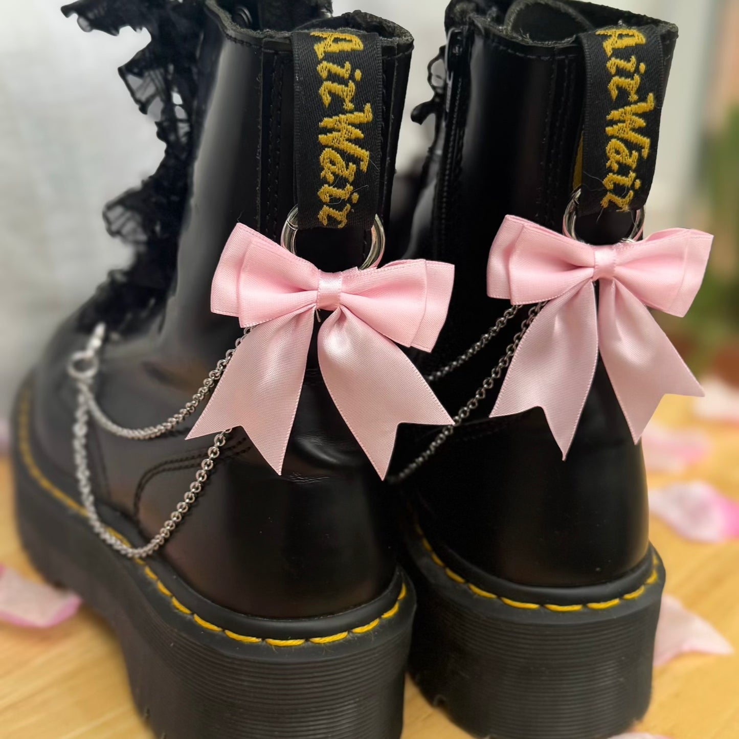 Pink Bow Layered Chain Boot Charms